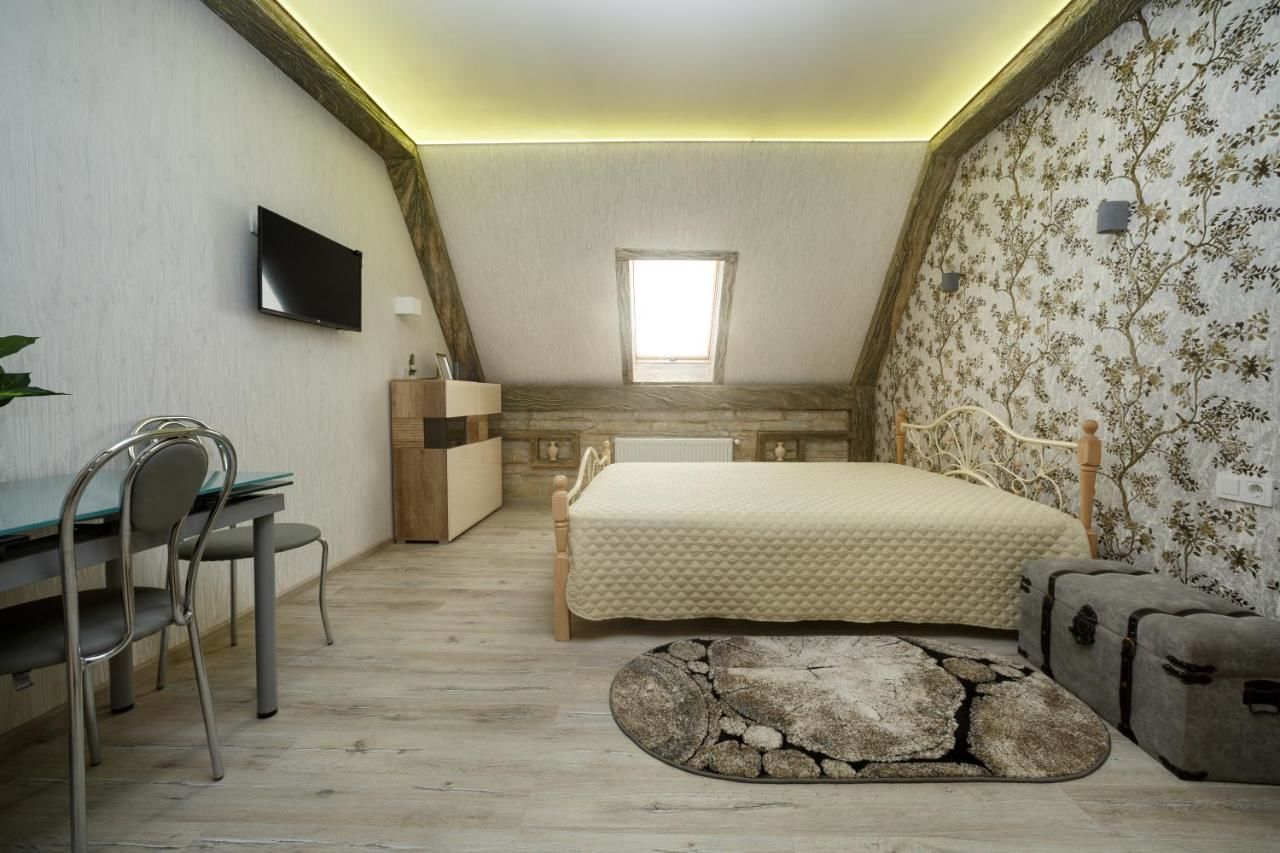 Апартаменты Apartments U Ratushi Каменец-Подольский-23
